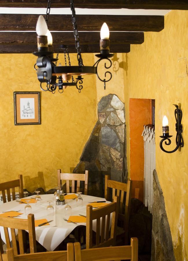 Hostal El Bodegon Ateca Exterior foto